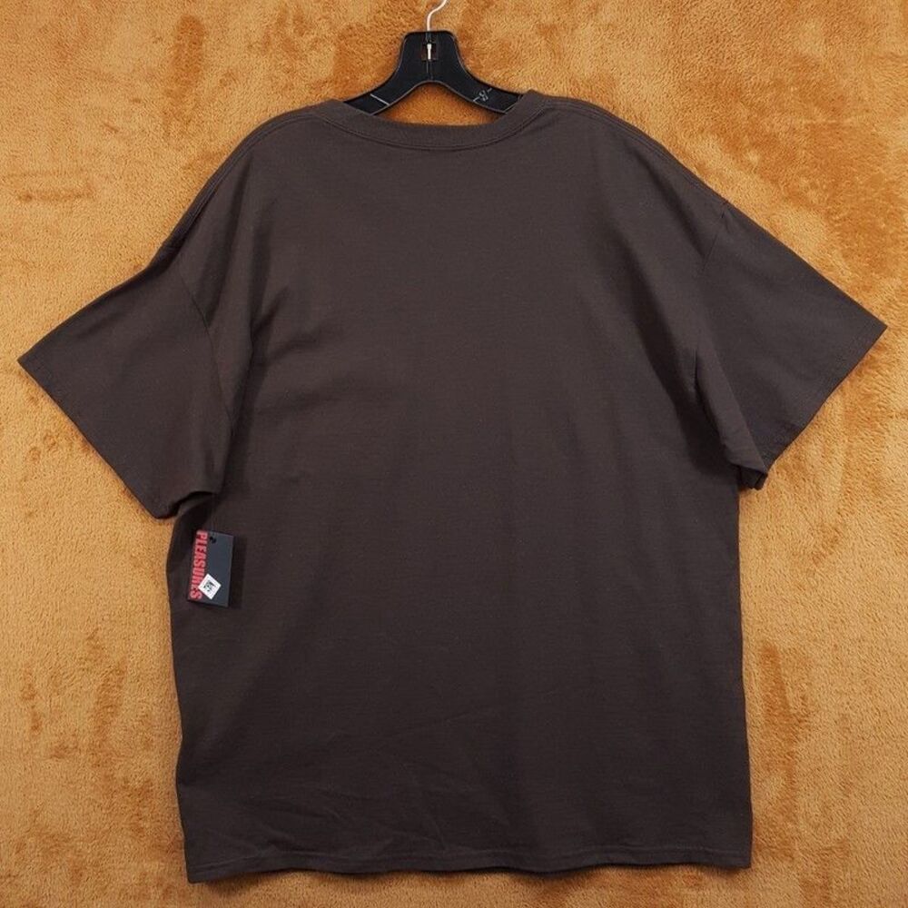 PLEASURES Shirt Mens XL Brown Pullover Crew Graphic Dog Tag Ying Yang T-Shirt - Picture 4 of 5